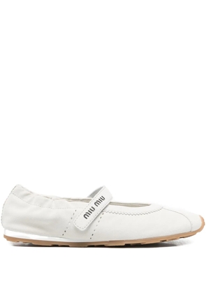 Miu Miu nappa leather ballet flats - White