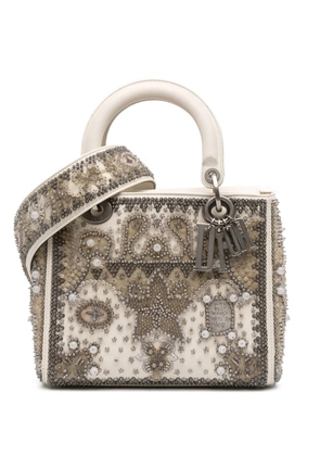 Christian Dior Pre-Owned 2017 Medium Lambskin Embroidered and Beaded Lady D Lite satchel - Brown