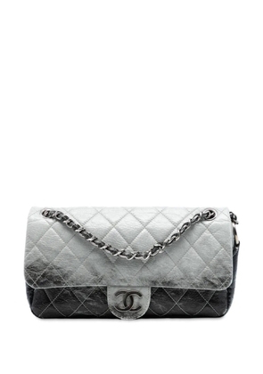 CHANEL Pre-Owned 2006-2008 Small CC Quilted Vinyl Melrose Degrade Flap shoulder bag - Grey