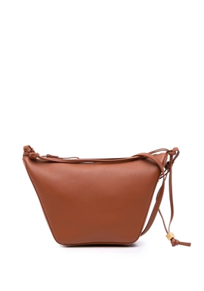 Loewe Pre-Owned 2023 Mini Leather Hammock Hobo satchel - Brown