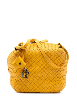 Bottega Veneta Pre-Owned 2012-2025 Nappa Intrecciato Cube crossbody bag - Yellow