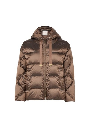 Hooded puffer jacket