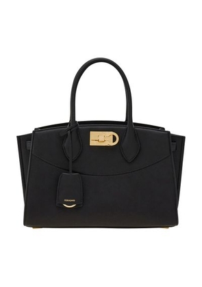 New Ferragamo Studio soft bag (M)