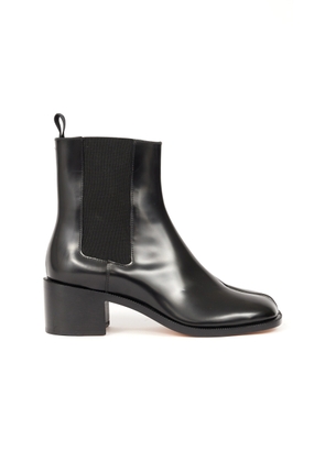 Maison Margiela Tabi City Leather Chelsea Boots - Moda Operandi