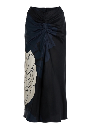 Victoria Beckham Rose-Print Satin Midi Skirt - Moda Operandi