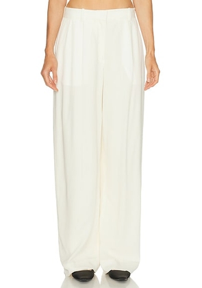 Toteme Wide Fluid Trouser in Ecru - Cream. Size 38 (also in ).