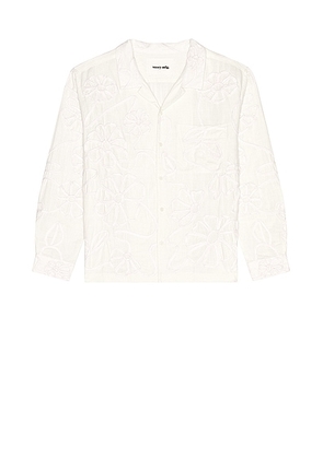 Story mfg. Greetings Shirt in Ecru Ribbon - White. Size L (also in M, S, XL/1X).