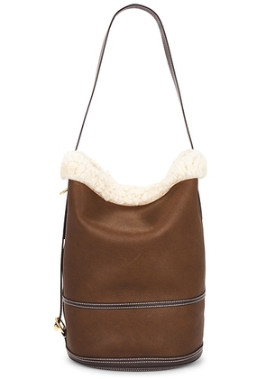 Polo Ralph Lauren Medium Shearling Bucket Bag in Luggage & Cream - Brown. Size all.