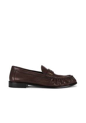 Saint Laurent Le Loafer in Paris Brown - Brown. Size 44 (also in ).