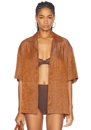 WAO Crinkled Short Sleeve Shirt in Brown - Brown. Size L (also in M, S, XS).