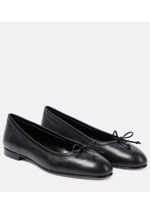 Manolo Blahnik Veralli leather ballet flats