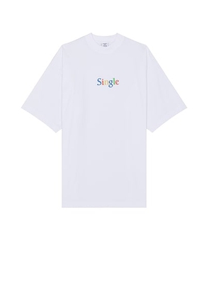 VETEMENTS Single Oversized T-Shirt in White - White. Size L (also in ).