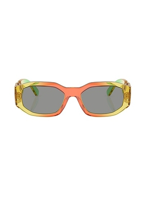 VERSACE Biggie Sunglasses in Yellow - Yellow. Size all.
