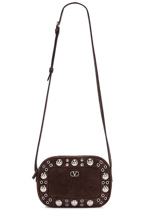 Valentino Garavani Nellcote Crossbody Bag in Testa Di Moro - Chocolate. Size all.