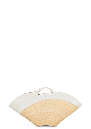 ALAÏA Large Khaima Panier Bag in Ivoire - Neutral. Size all.