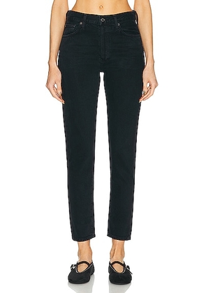 AGOLDE Austin Mid Rise Tapered Slim Jeans in Crushed - Black. Size 33 (also in ).