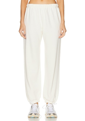 Eterne Classic Sweatpant in Cream - Cream. Size L (also in XL).