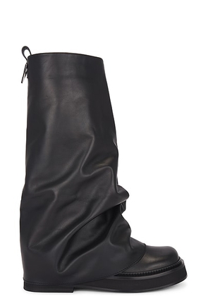 THE ATTICO Robin Combat Boot in Black - Black. Size 36 (also in 36.5, 38.5, 39, 39.5, 41).