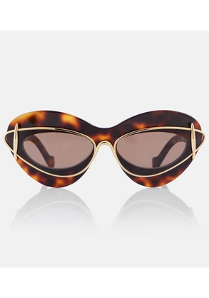 Loewe Cat-eye sunglasses