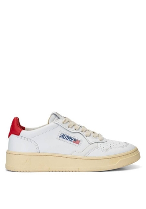 Autry Mens Red Medalist Low-Top Sneakers
