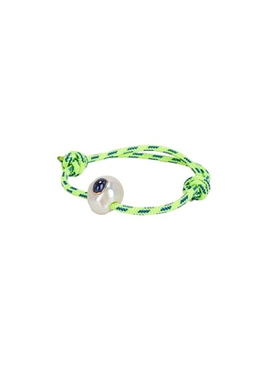 DEZSO BY SARA BELTRÁN Bead Surf Cord Bracelet in Pearl  Kyanite  & Green Paracord - White. Size all.