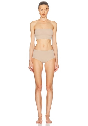 ALAÏA Set Second Skin in Mastic - Beige. Size 34 (also in 36, 38, 40, 42, 44).