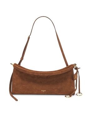 ALAÏA Medium East West Bag in Terre D'ombre - Brown. Size all.