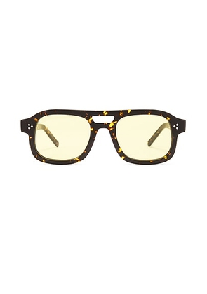 AKILA Dillinger Sunglasses in Tortoise & Yellow - Brown. Size all.