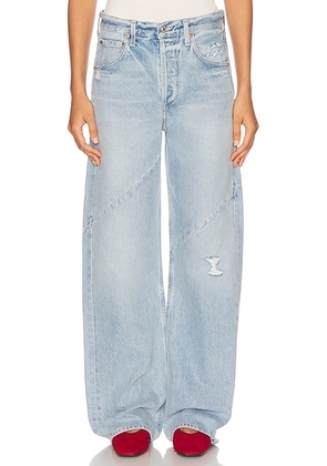 Citizens of Humanity Ayla Swirl Baggy Jeans in Hallstatt - Blue. Size 26 (also in 28).