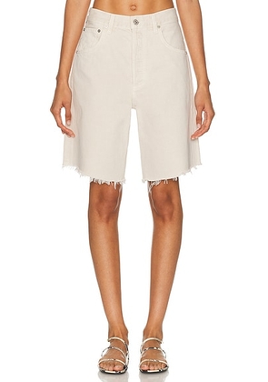 Citizens of Humanity Ayla Short in Almondette - Cream. Size 25 (also in 26, 27, 28).