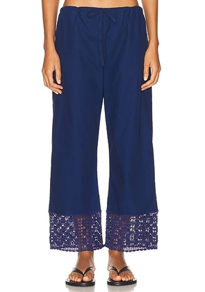 Calle Del Mar Heirloom Poplin Trouser in Navy - Navy. Size M (also in S).
