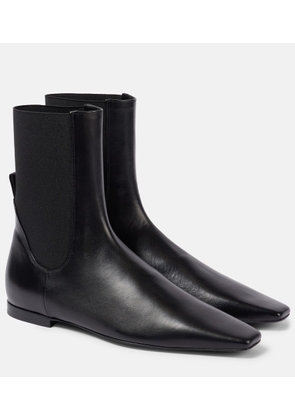 Toteme Leather chelsea boots