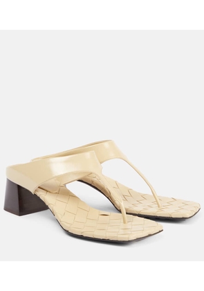 Bottega Veneta Marella 45 leather thong sandals