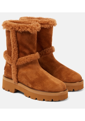 Aquazzura Teddi 20 shearling-trimmed suede boots