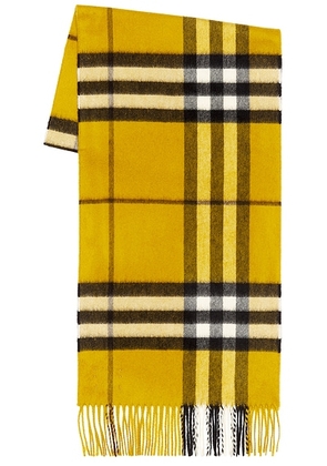 Burberry 168x30 Giant Check Cashmere Scarf in Teak Yellow - Yellow. Size all.