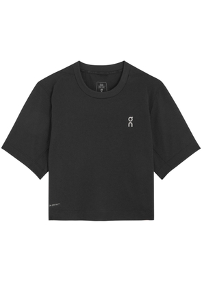ON Train-t Logo Cropped Jersey T-shirt - Black - XS (UK6 / XS)