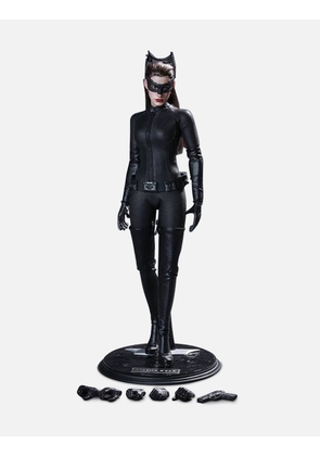 Selina Kyle Catwoman 1/6th Scale Figure