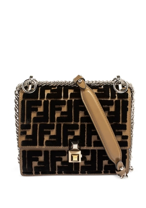 Fendi Pre-Owned Kan Fendi leather shoulder bag - Black