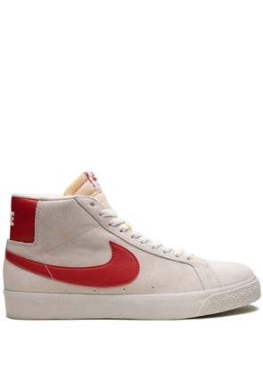 Nike SB Zoom Blazer Mid 'Summmit White/University Red' sneakers - Neutrals