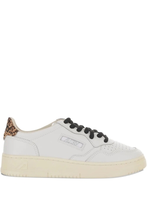 Autry Medalist leopard sneakers - White