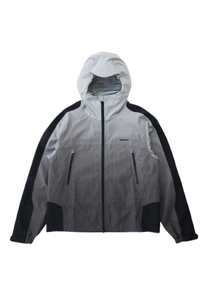 Gramicci 3L Guide gradient-effect jacket - Grey