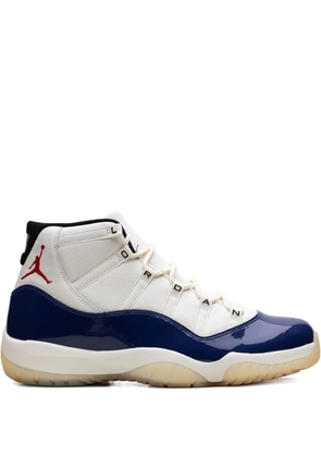 Jordan Rare Air Jordan 11 sneakers - Blue