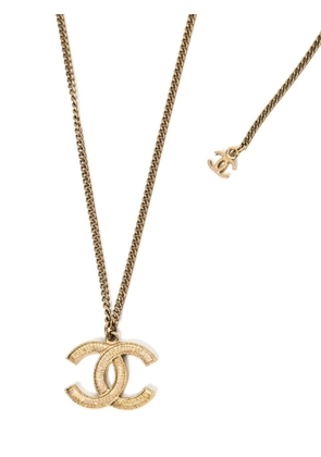 CHANEL Pre-Owned 2015 CC pendant necklace - Gold