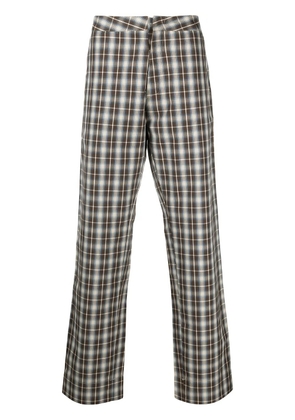 Walter Van Beirendonck Pre-Owned Royal check-print trousers - Brown