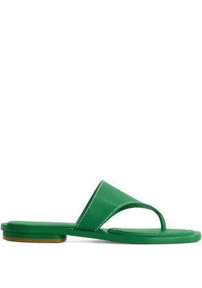 Bernardo Bernardo 1946 flat thong sandals - Green