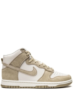 Nike Dunk Hi Retro PRM 'Tan Suede' sneakers - Neutrals
