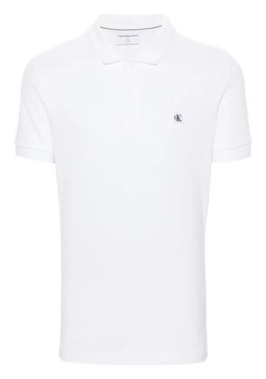 Calvin Klein Jeans logo-patch piqué polo shirt - White
