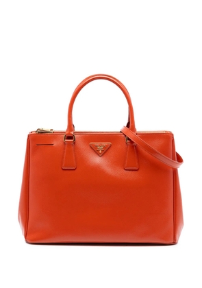 Prada Pre-Owned 2000-2025 Medium Saffiano Vernice Galleria Double Zip satchel - Orange