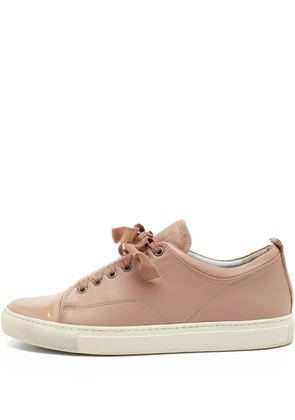 Lanvin Pre-Owned patent toe-capped lace-up sneakers - Pink