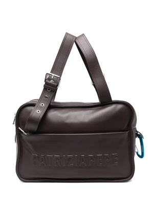 Patrizia Pepe logo-embossed shoulder bag - Brown